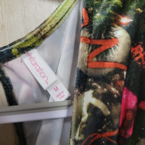 XHILARATION Ugly Christmas Jumpsuit M - Picture 4 of 6